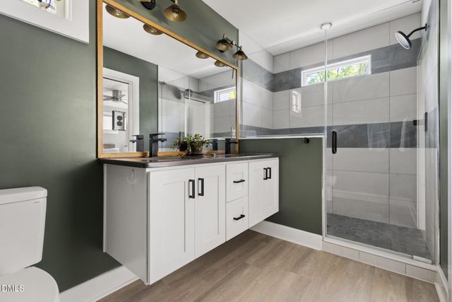 825 W Markham Avenue, Durham, NC 27701