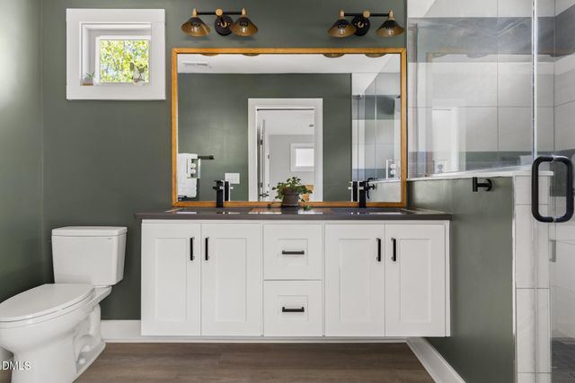 825 W Markham Avenue, Durham, NC 27701