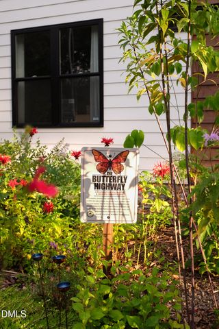 825 W Markham Avenue, Durham, NC 27701