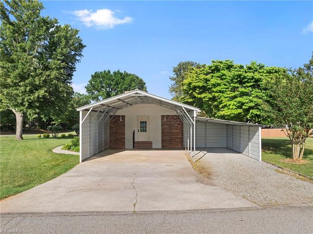 1413 Jersey Church Road, Lexington, NC 27292