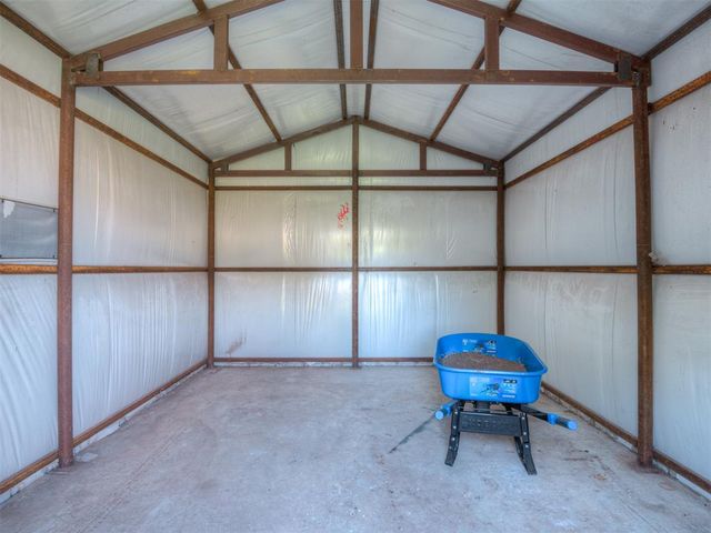 907 Ranchoak Court, Yukon, OK 73099