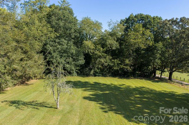 00000 Angels Path View, Arden, NC 28704