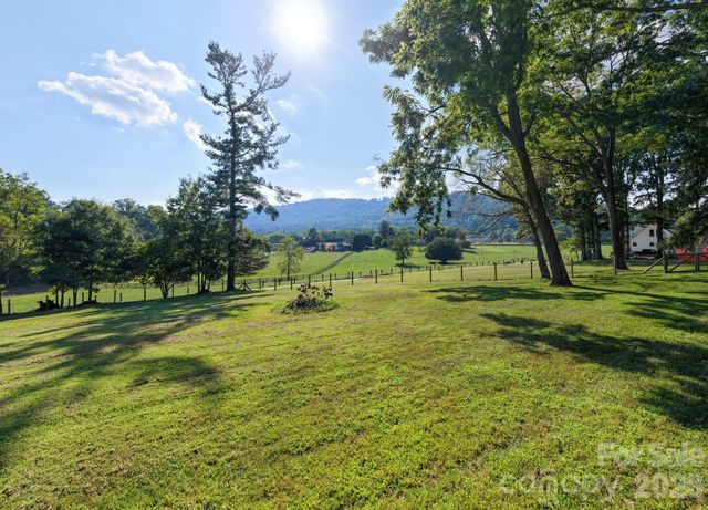 00000 Angels Path View, Arden, NC 28704