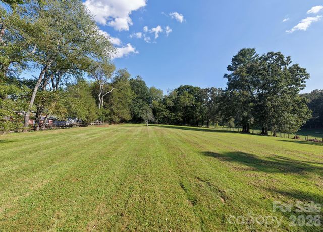 00000 Angels Path View, Arden, NC 28704