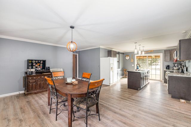 125 Morton Dr, Fayetteville, TN 37334