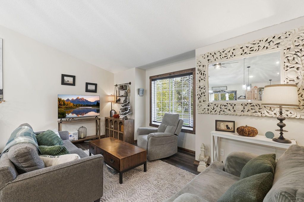 451 Roosevelt Drive, Dresser, WI 54009 — photo 3