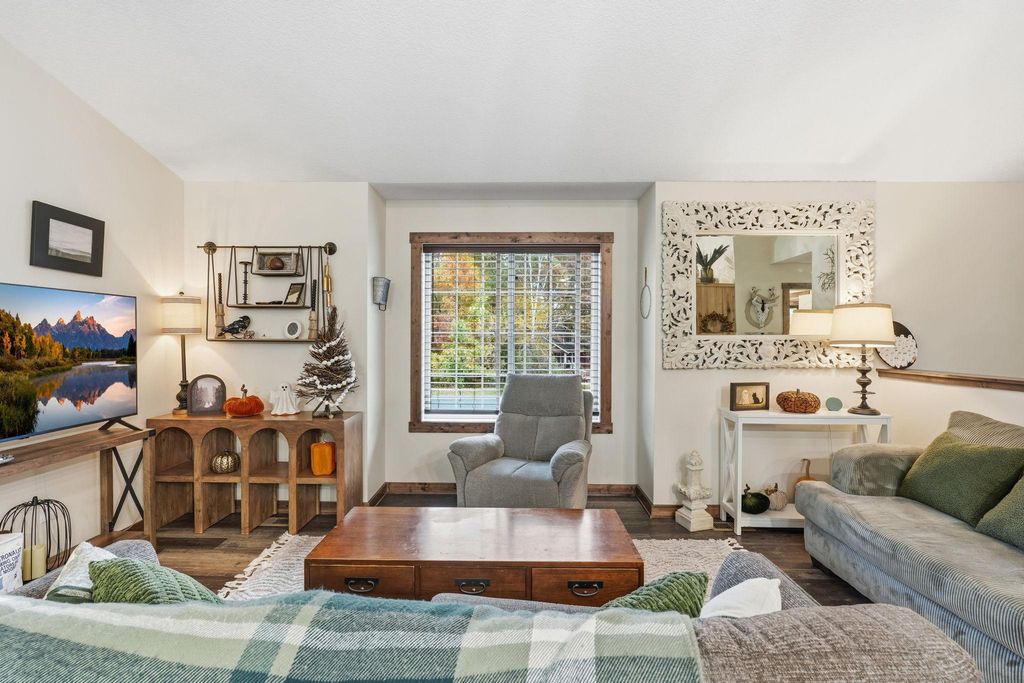 451 Roosevelt Drive, Dresser, WI 54009 — photo 5