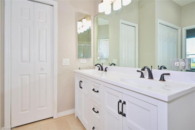 8909 Bristol BEND, Fort Myers, FL 33908