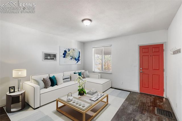 917 W 14th Street, Pueblo, CO 81003