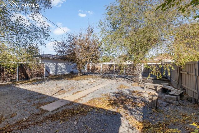 917 W 14th Street, Pueblo, CO 81003