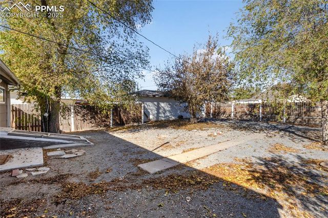 917 W 14th Street, Pueblo, CO 81003