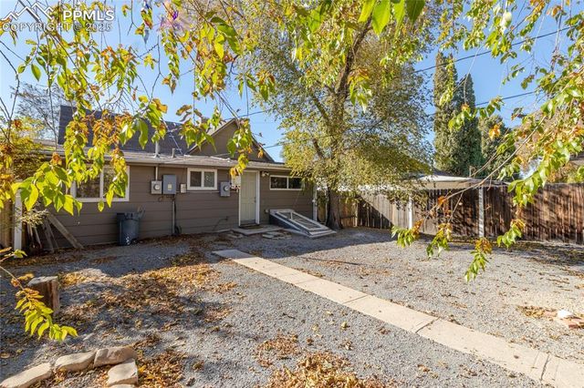 917 W 14th Street, Pueblo, CO 81003