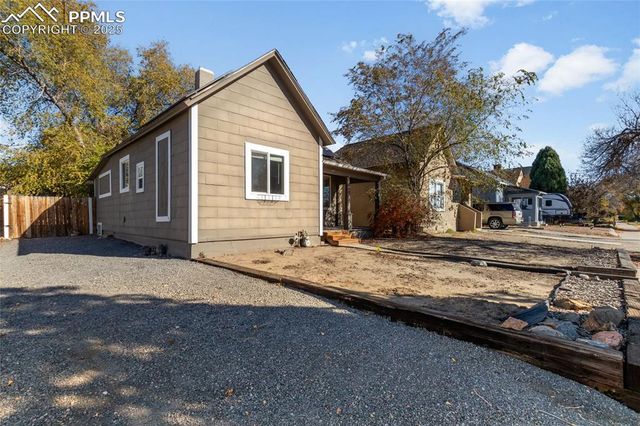 917 W 14th Street, Pueblo, CO 81003