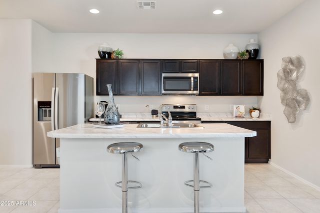 34762 W Angelo Drive, Maricopa, AZ 85138