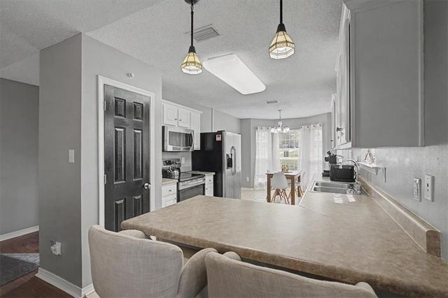 9960 Johnson Road S, Mobile, AL 36695