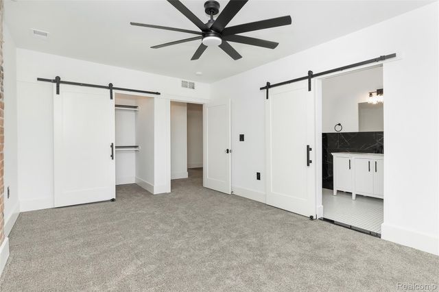 1583 Cadillac Boulevard, Detroit, MI 48214