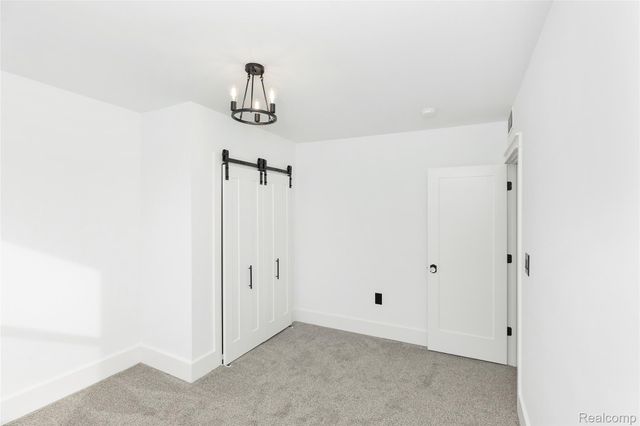 1583 Cadillac Boulevard, Detroit, MI 48214