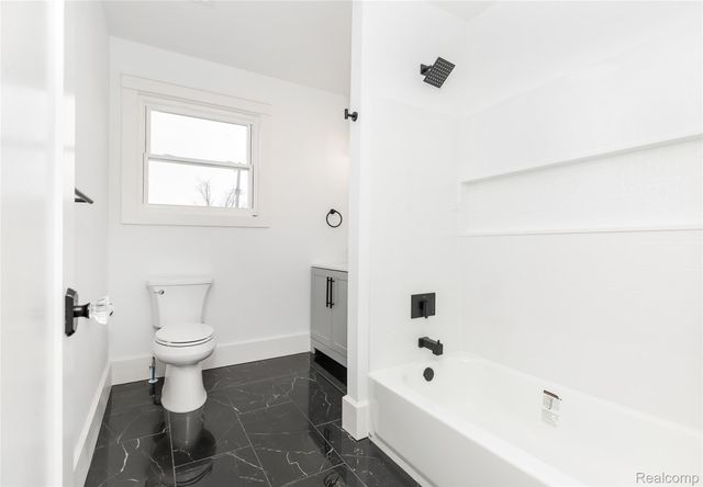 1583 Cadillac Boulevard, Detroit, MI 48214