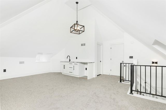 1583 Cadillac Boulevard, Detroit, MI 48214