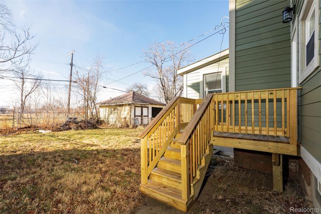 1583 Cadillac Boulevard, Detroit, MI 48214