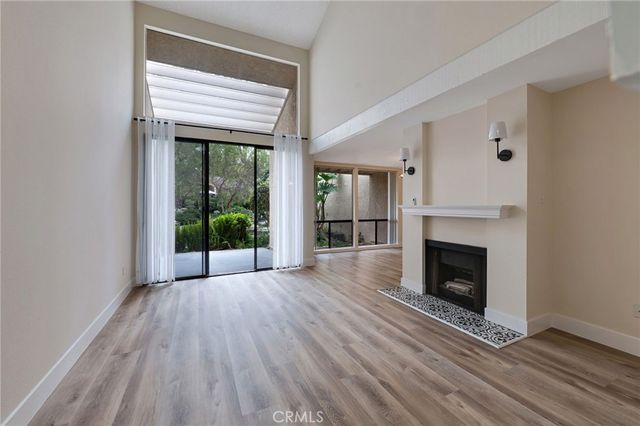 104 Lakepines, Irvine, CA 92620