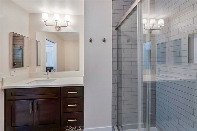 104 Lakepines, Irvine, CA 92620