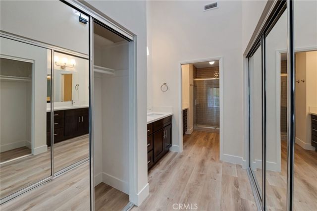 104 Lakepines, Irvine, CA 92620