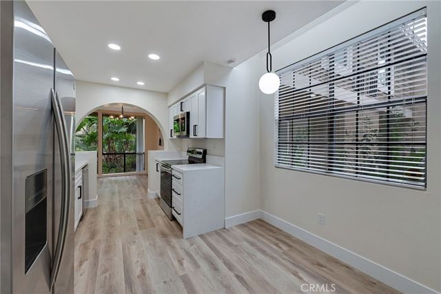 104 Lakepines, Irvine, CA 92620