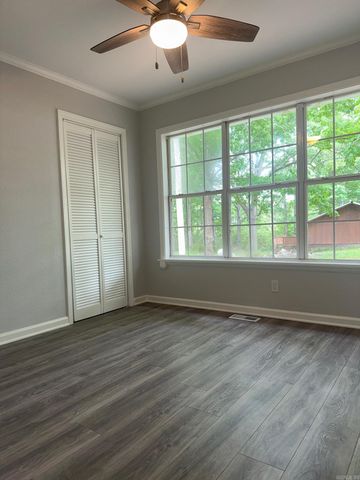 22035 Phillip Drive, Little Rock, AR 72206