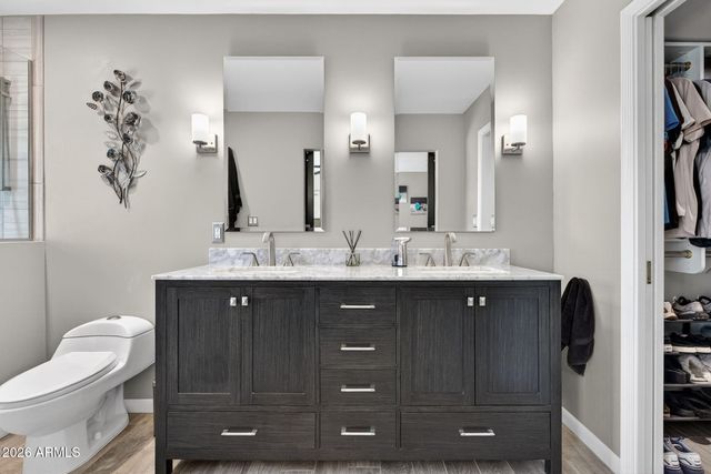 2249 E MERCER Lane, Phoenix, AZ 85028