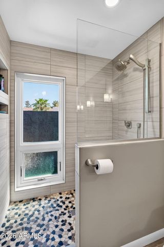 2249 E MERCER Lane, Phoenix, AZ 85028