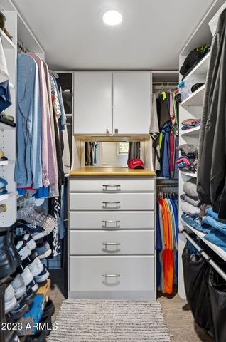 2249 E MERCER Lane, Phoenix, AZ 85028