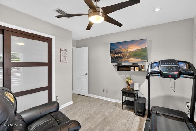 2249 E MERCER Lane, Phoenix, AZ 85028