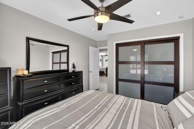 2249 E MERCER Lane, Phoenix, AZ 85028