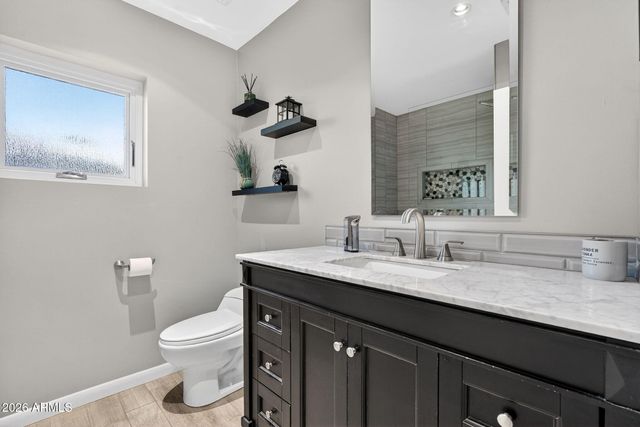 2249 E MERCER Lane, Phoenix, AZ 85028