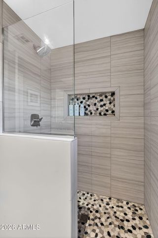 2249 E MERCER Lane, Phoenix, AZ 85028