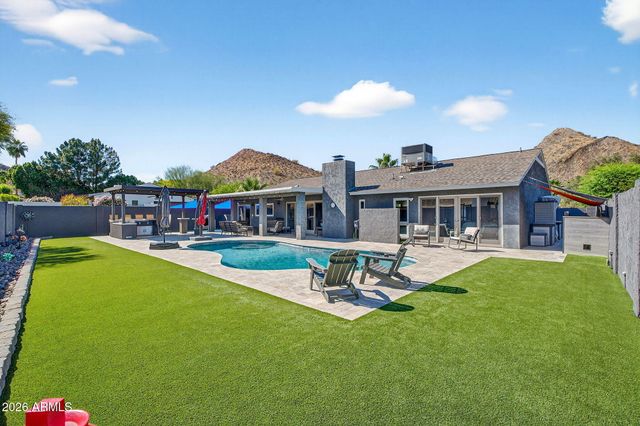 2249 E MERCER Lane, Phoenix, AZ 85028