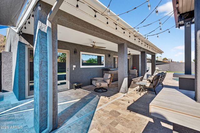 2249 E MERCER Lane, Phoenix, AZ 85028