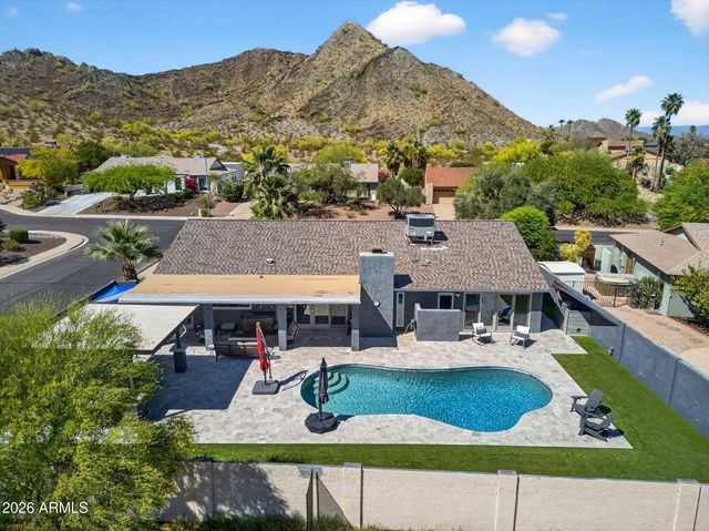 2249 E MERCER Lane, Phoenix, AZ 85028