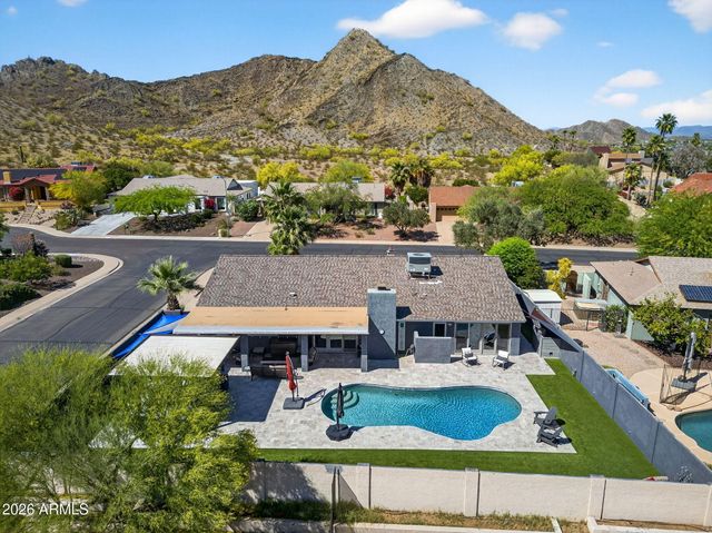 2249 E MERCER Lane, Phoenix, AZ 85028