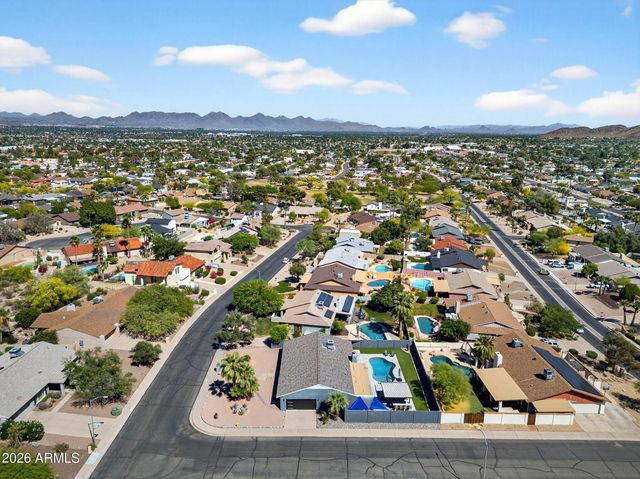 2249 E MERCER Lane, Phoenix, AZ 85028