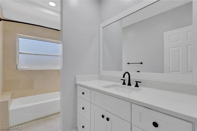 4452 Gulf Pines DR, Sanibel, FL 33957