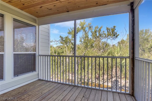 4452 Gulf Pines DR, Sanibel, FL 33957