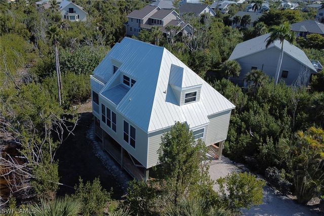 4452 Gulf Pines DR, Sanibel, FL 33957