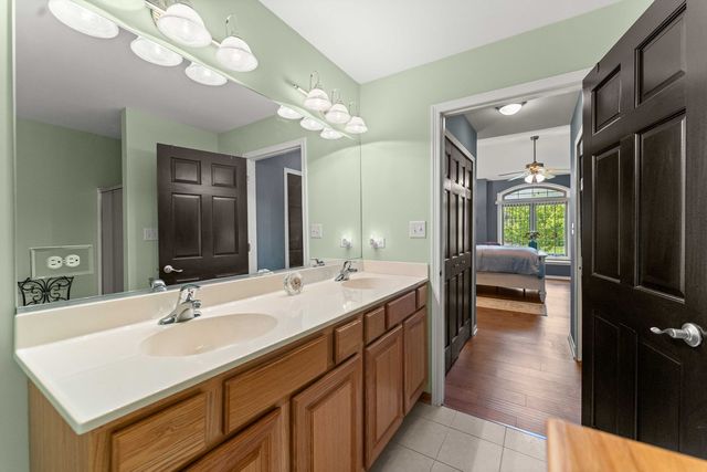 7468 E Plank Trail Court, Frankfort, IL 60423