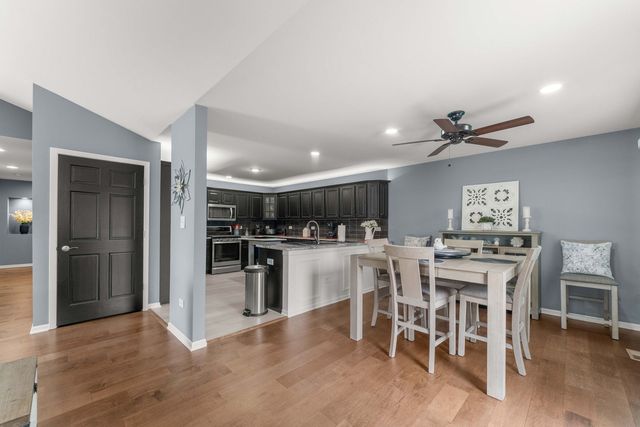 7468 E Plank Trail Court, Frankfort, IL 60423