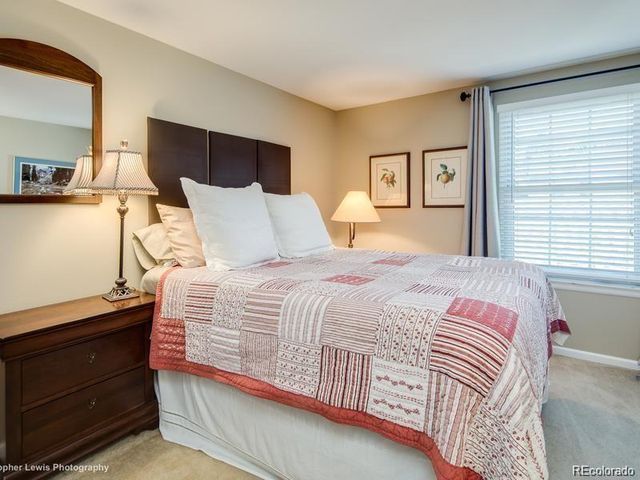 6950 E Briarwood Drive, Centennial, CO 80112