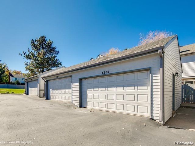 6950 E Briarwood Drive, Centennial, CO 80112