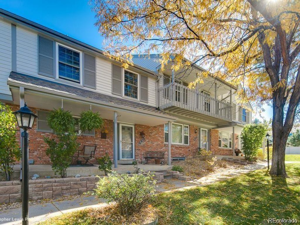 6950 E Briarwood Drive, Centennial, CO 80112