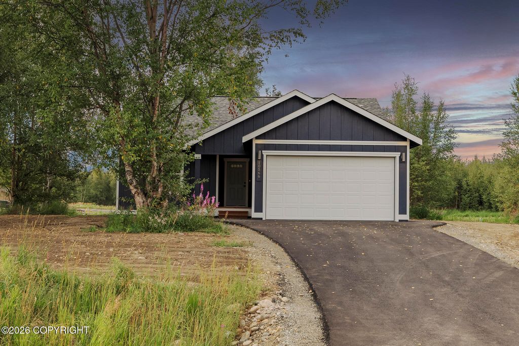 10519 E Heartland Loop, Palmer, AK 99645